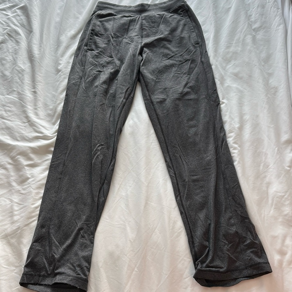 Men’s Lululemon sweatpants